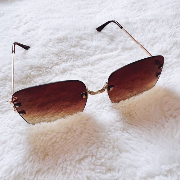 Laurel Clear Brown Rimless Sleek Sunglasses - Picture 6 of 10